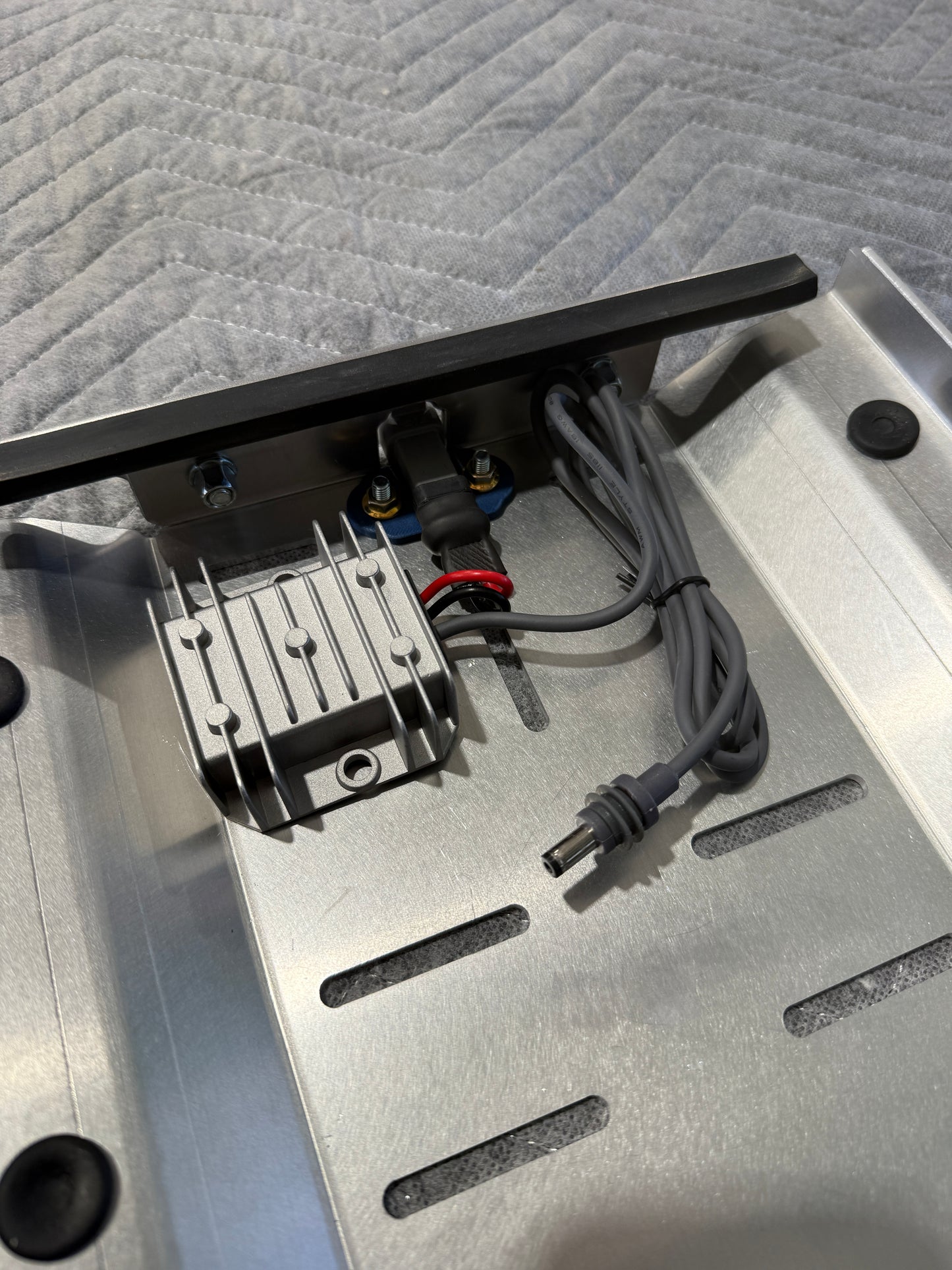 Step up converter 12v TO 30v
